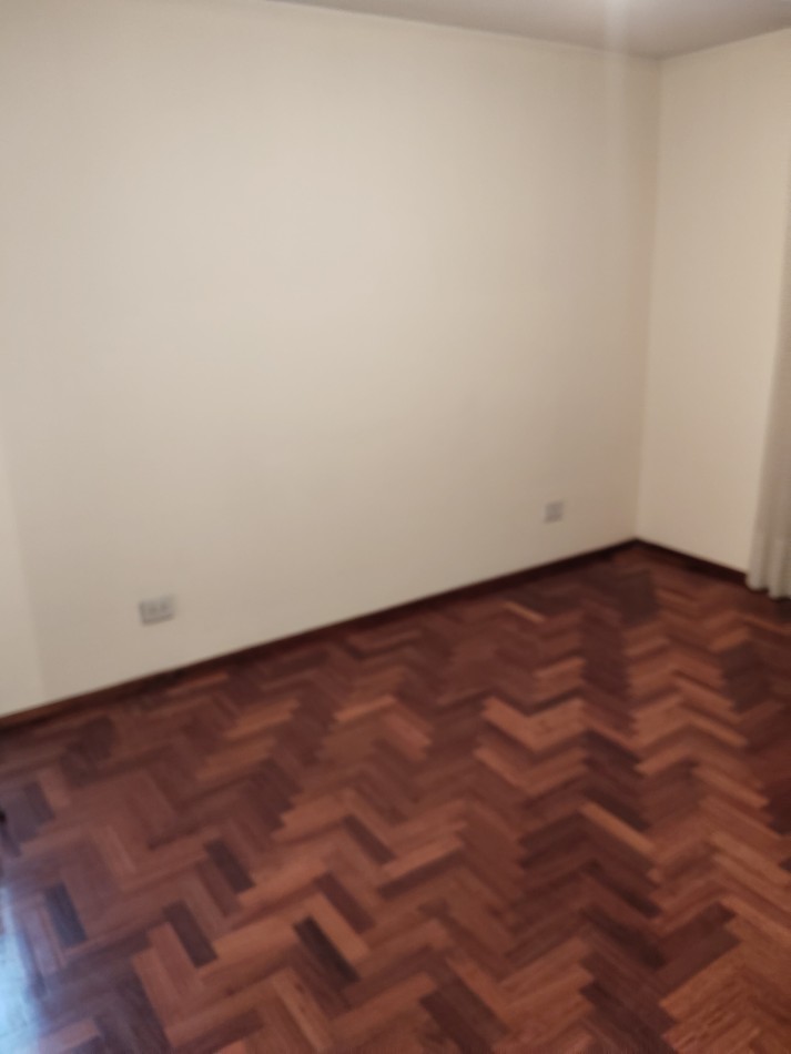 ALQUILER DEPTO 2 DORM IMPECABLE!!! MUY AMPLIO, A METROS DE ARISTIDES, CON BALCONES