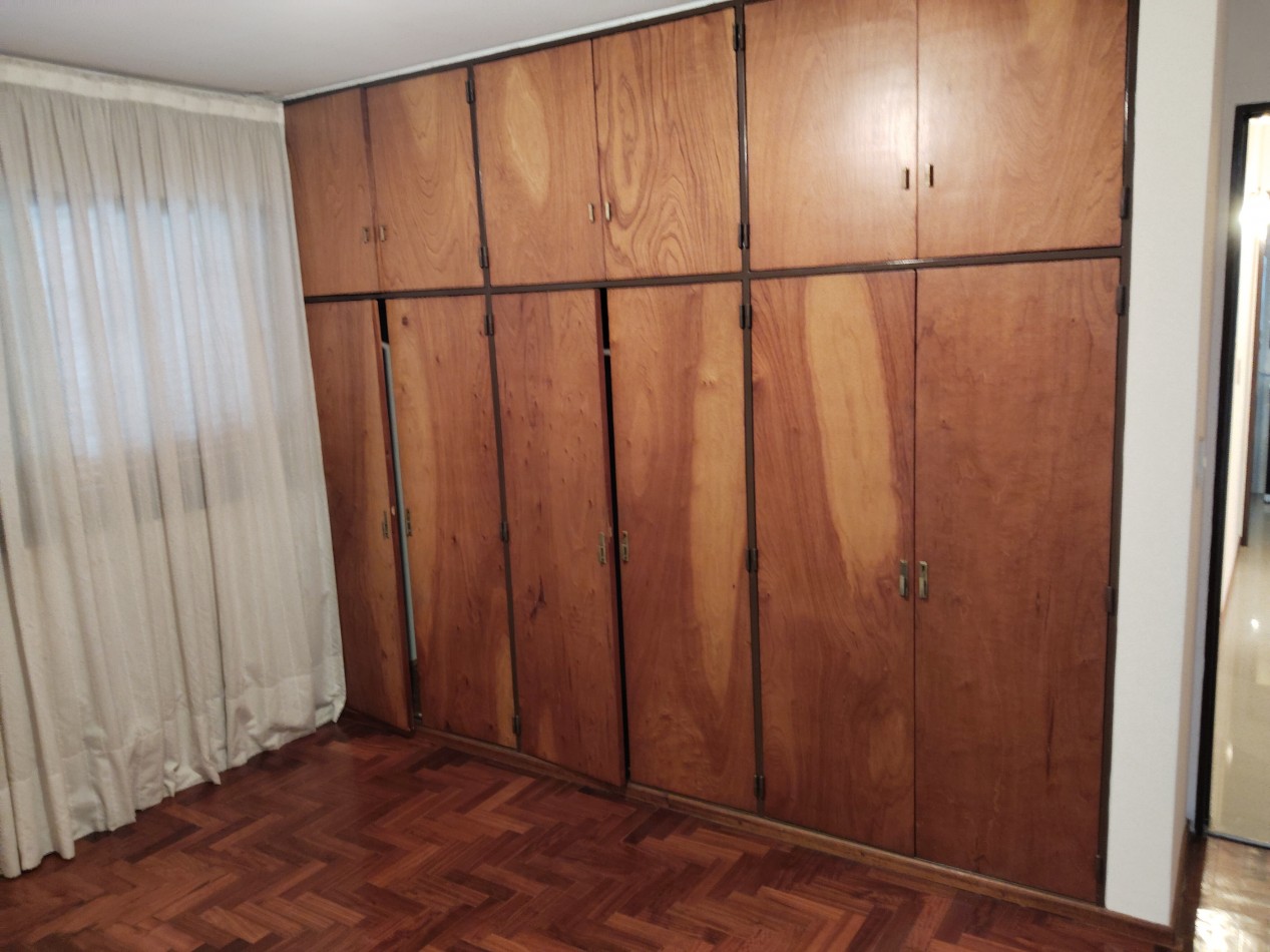 ALQUILER DEPTO 2 DORM IMPECABLE!!! MUY AMPLIO, A METROS DE ARISTIDES, CON BALCONES