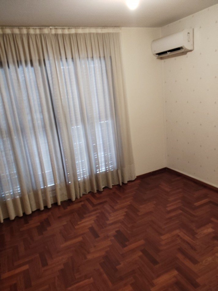 ALQUILER DEPTO 2 DORM IMPECABLE!!! MUY AMPLIO, A METROS DE ARISTIDES, CON BALCONES