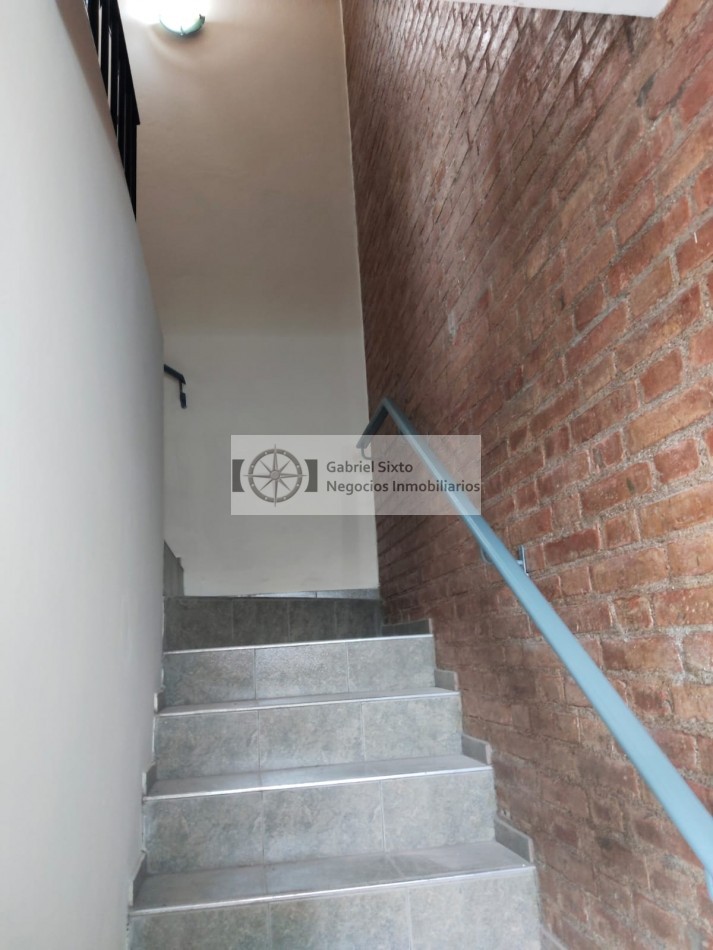 ALQUILER DEPTO GODOY CRUZ O HIGGINS Y PELLEGRINI 1 dorm amplio con balcones sin cochera 