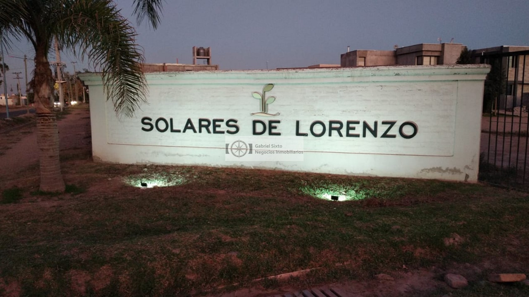 VENTA LOTE B° PRIVADO MAIPU SOLARES DE LORENZO TODOS LOS SERV. ESCRITURA 215 M2