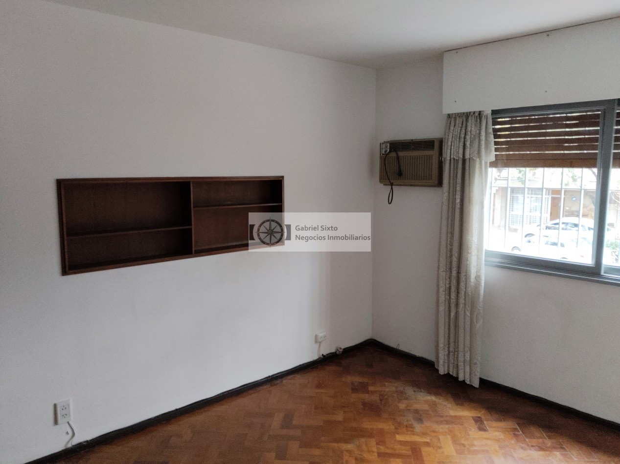 ALQUILER CASA 6TA SECC. ESQUINA FADER Y PASO DE LOS ANDES 3 DORM 3 BÑ COCHERA