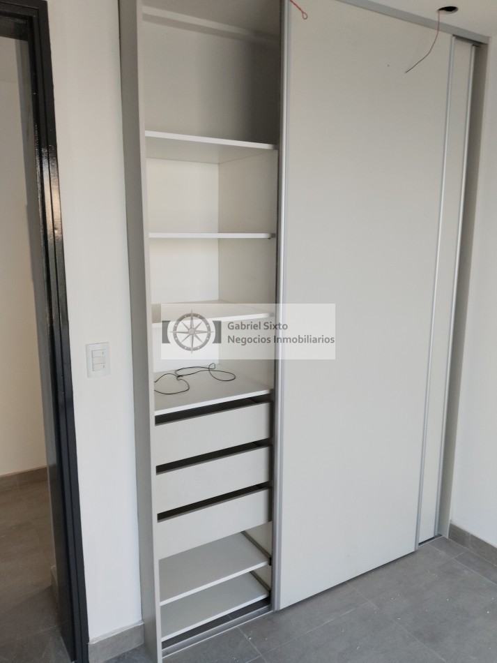 VENTA CASA A ESTRENAR MAIPU B° PRIVADO L LUISA - 3 DORM, COCHERA DOBLE 3 BÑ TODO PLANTA BAJA