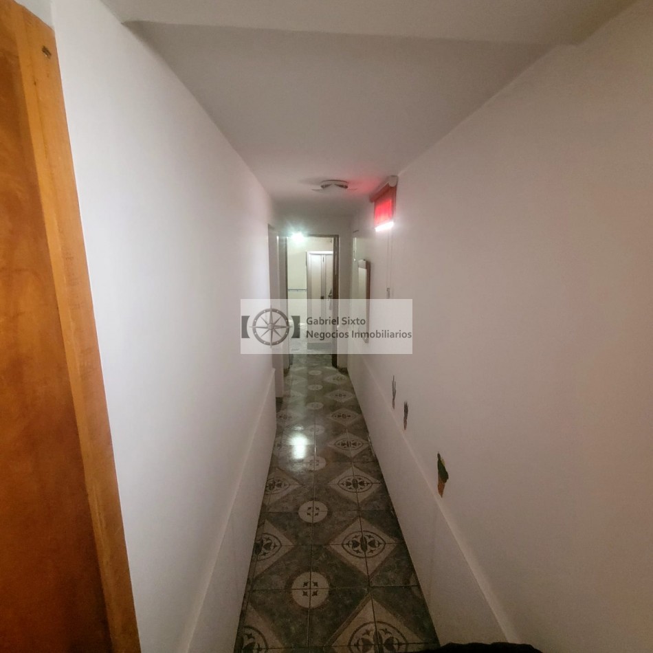 VENTA DEPTO PLANTA BAJA LAS HERAS A MTS DE SAN MARTIN, 2 DORM, COCHERA, PATIO, MUY LINDO!!!