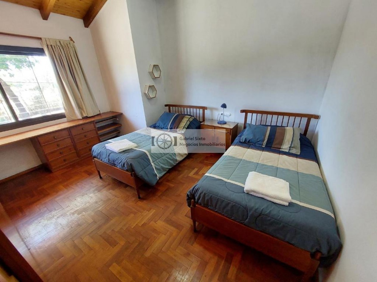 ALQUILER CASA CATEGORIA, CHACRAS DE CORIA (B° WILRRY) PISCINA 4 DORM 3 BÑ COCH. IMPECABLE