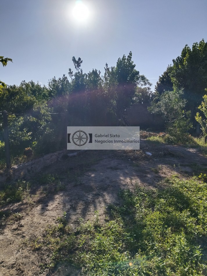 VENTA CASA ADOBE A VALOR TERRENO CON 500 M2  MAIPU MTS DE SARMIENTO EXCELENTE UBICACION 