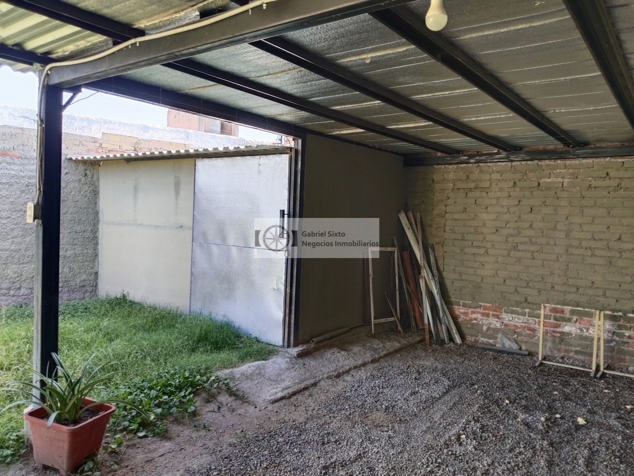 VENTA CASA ESQUINA MAIPU (Gral Gutierrez) B° Las Tocarcitas 