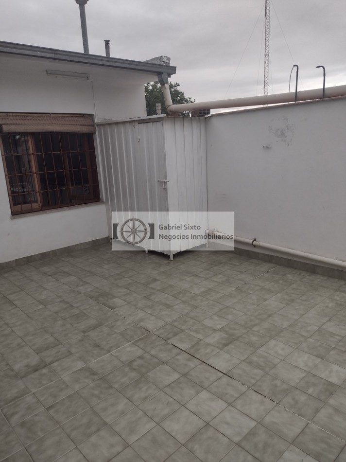 VENTA PROPIEDAD GUAYMALLEN CON 2 LOCALES Y 2 DEPTOS. COMPLEJO COMPLETO 