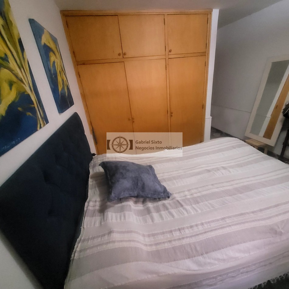 VENTA DEPTO PLANTA BAJA LAS HERAS A MTS DE SAN MARTIN, 2 DORM, COCHERA, PATIO, MUY LINDO!!!