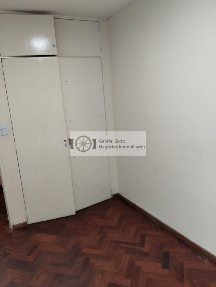 ALQUILER DEPTO CENTRICO AVDA ESPAÑA 1057 CASI PEATONAL, IMPECABLE. 2 DORM. 