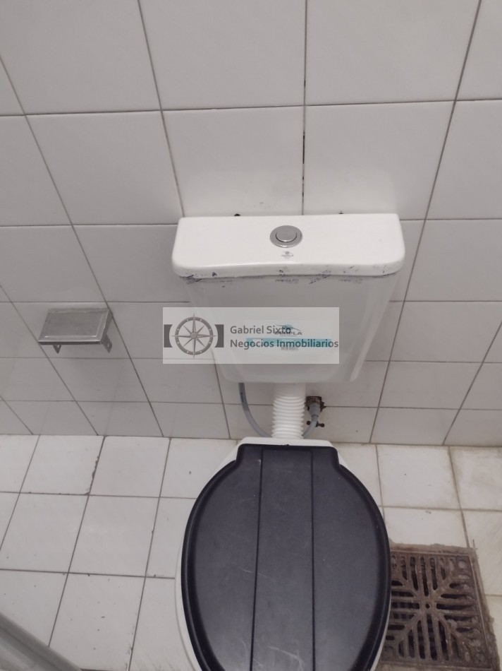 ALQUILER LOCAL COMERCIAL GUAYMALLEN Carril Godoy Cruz 433 (lado sur para estacionar)