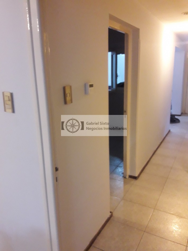 VENTA PROPIEDAD CIUDAD CALLE RODRIGUEZ CASI MOLDES 3 DORM 2 BÑ, PATIO CHURAS COCHERA
