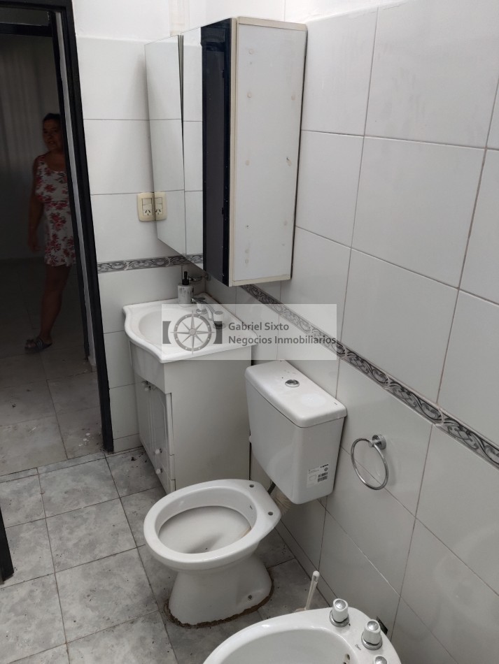 VENTA CASA ESQUINA MAIPU (Gral Gutierrez) B° Las Tocarcitas 