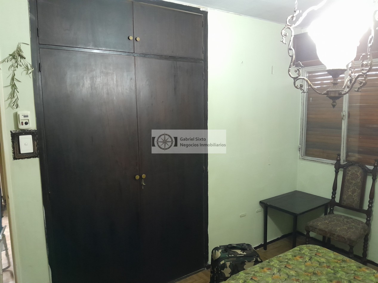 VENTA DEPTO MUY AMPLIO 2 DORM CALLE MITRE FRENTE A PARQUE CENTRAL CIUDAD MZA.  