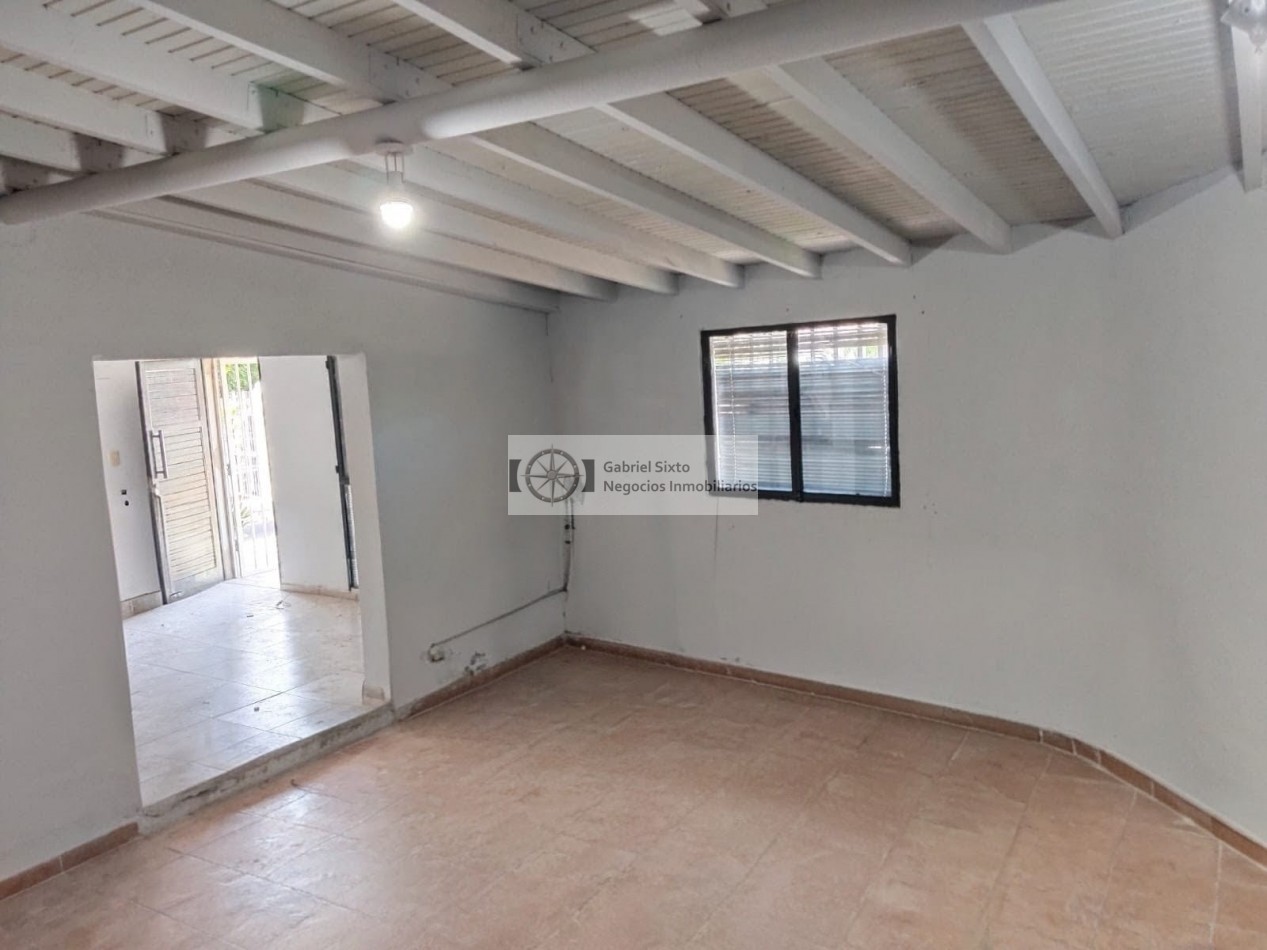 VENTA CASA ESQUINA MAIPU (Gral Gutierrez) B° Las Tocarcitas 