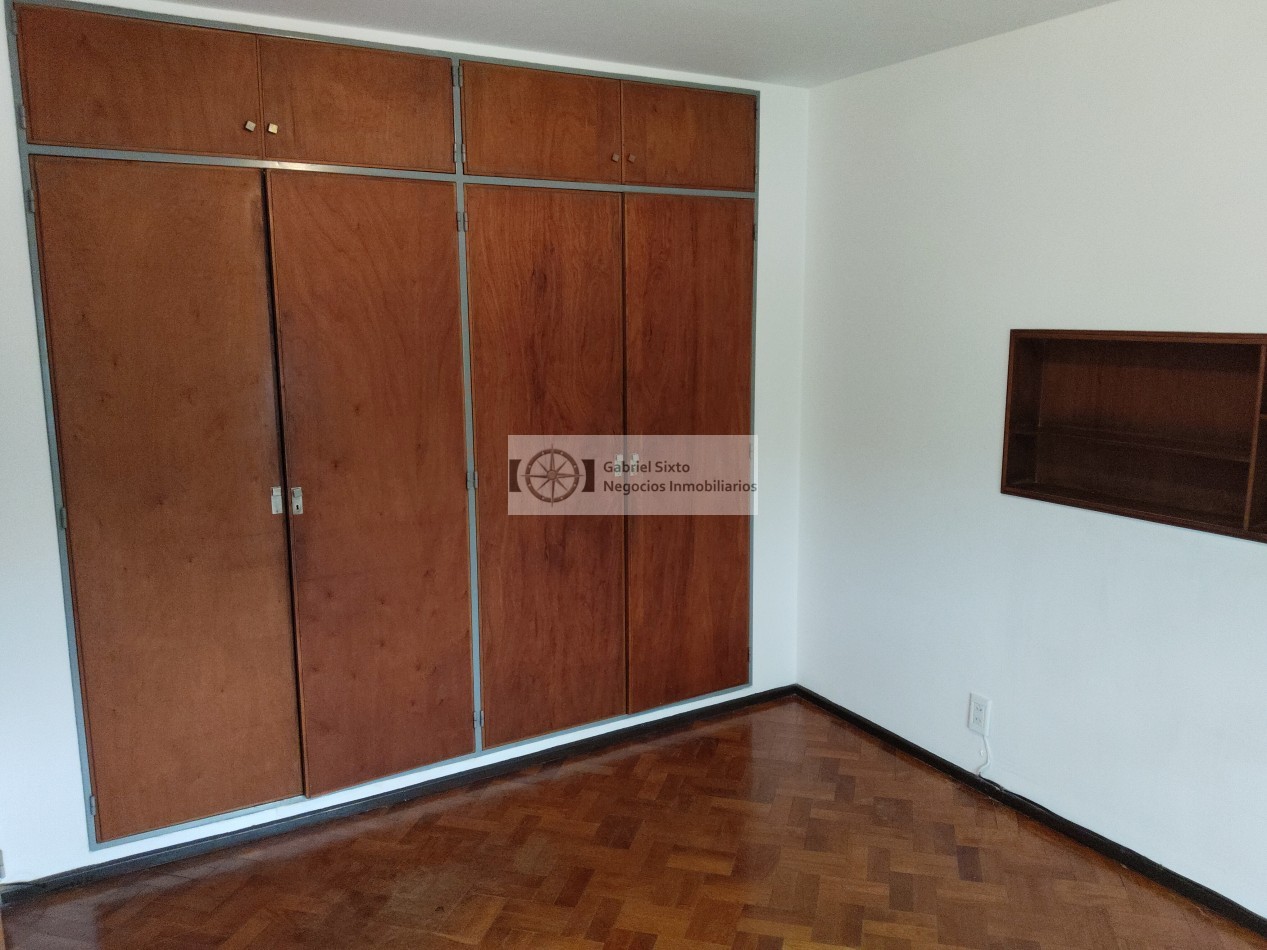 ALQUILER CASA 6TA SECC. ESQUINA FADER Y PASO DE LOS ANDES 3 DORM 3 BÑ COCHERA