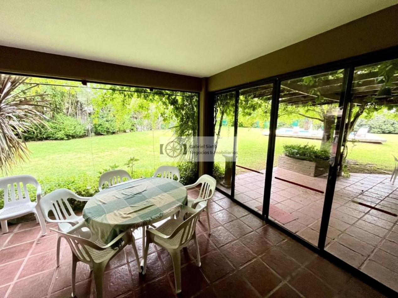 ALQUILER CASA CATEGORIA, CHACRAS DE CORIA (B° WILRRY) PISCINA 4 DORM 3 BÑ COCH. IMPECABLE