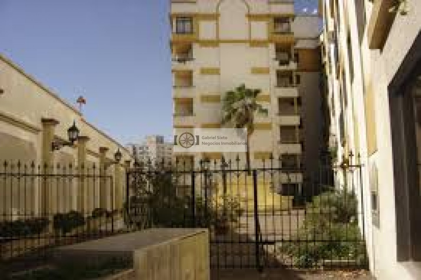 ALQUILER DEPTO 2 DORM IMPECABLE EN TORRES DE LAS AMERICAS CON COCHERA 