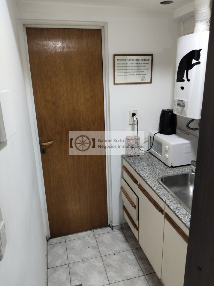 VENTA DEPTO. AVDA ESPAÑA 943 A MTS DE MONTEVIDEO. FRONTAL TODOS LOS SERVICIOS (Alquilado)