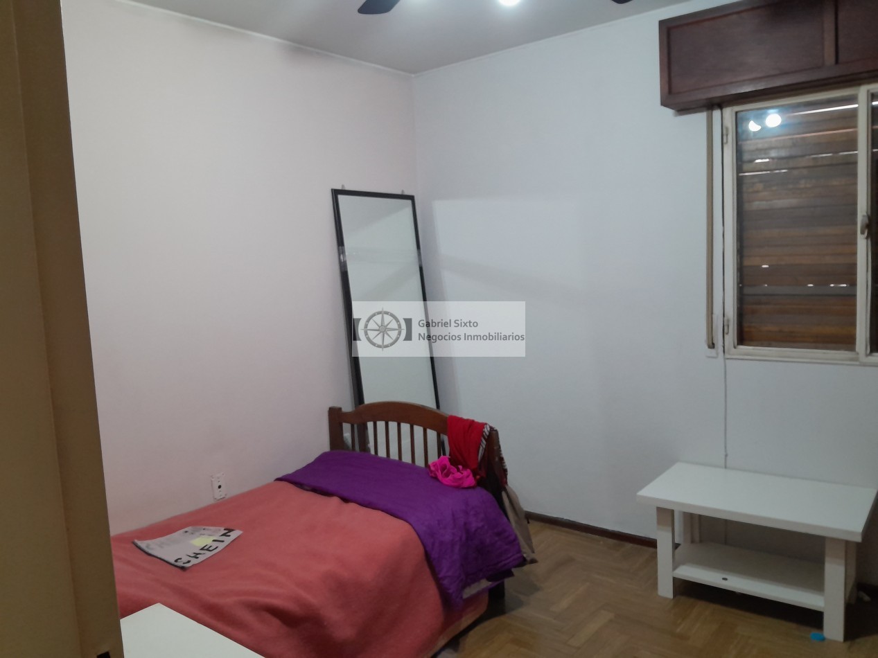 VENTA DEPTO MUY AMPLIO 2 DORM CALLE MITRE FRENTE A PARQUE CENTRAL CIUDAD MZA.  