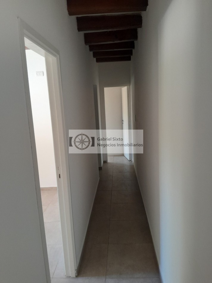 ALQUILER CASA EN COMPLEJO PRIVADO (VILLA EUGENIA Bermejo) 2 dorm. cochera doble, acceso por control remoto