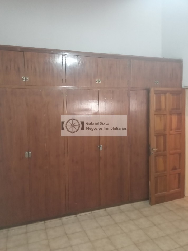 ALQUILER CASA COMO LOCAL COMERCIAL UBICADA SOBRE CALLE AVELLANEDA A MTS YPF SHOPPING