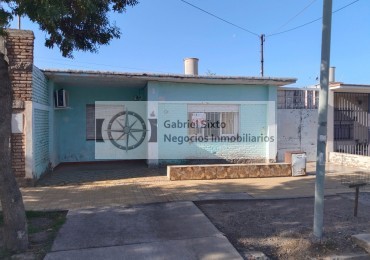 VENTA CASA GODOY CRUZ B° METALURCO CALLE DOMINGO MATEHU 3 DORM (a mts de acc, sur) 