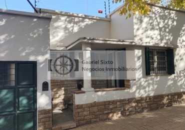 VENTA CASA CALLE A ALVAREZ MTS DE BOULOGNE SUR MER, 3 DOM 2BÑ COCHERA 